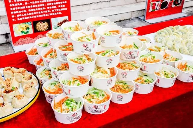 蛋糕副业怎么做？适合女性上班族和退休的靠谱赚钱法