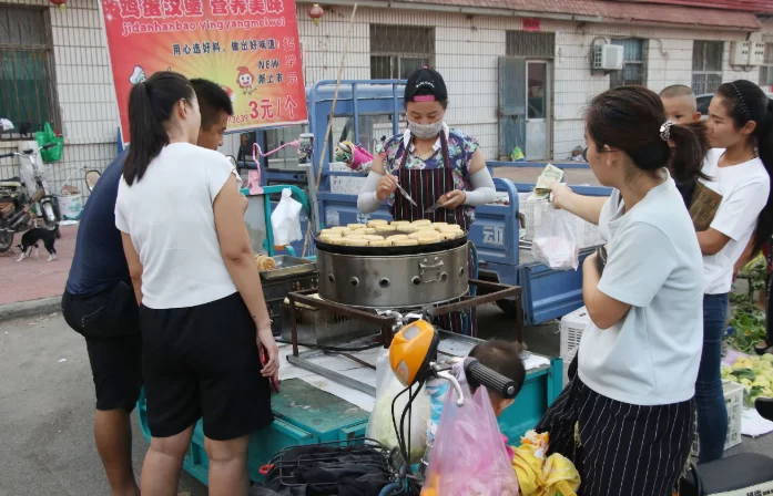 陕西凉皮兼职摆摊靠谱吗？利润高不高？能赚钱吗？
