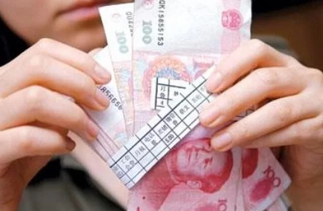 兼职作家缴税多少？兼职工资要交税吗？多少钱起征？