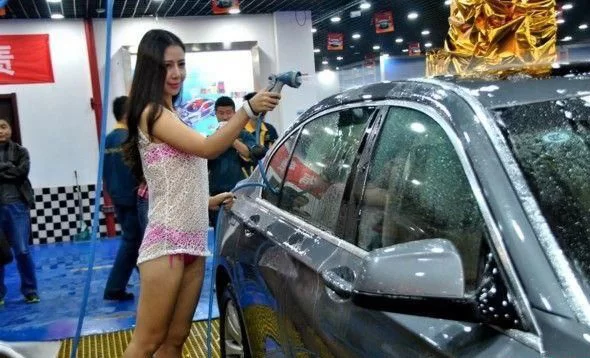 洗车副业靠谱吗，成本利润高不高，适合退休女性做？