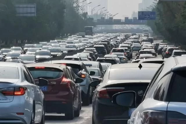 有车能做什么副业？汽车副业适合上班族有哪些选择？