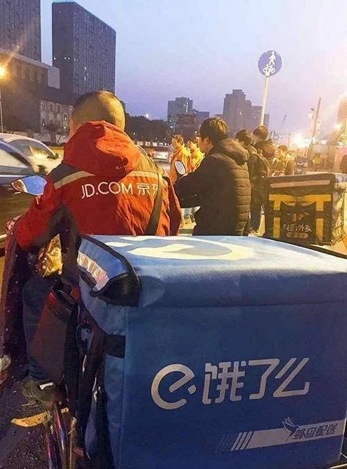 晚上兼职4小时能赚多少？司机送货跑外卖哪个赚得多？