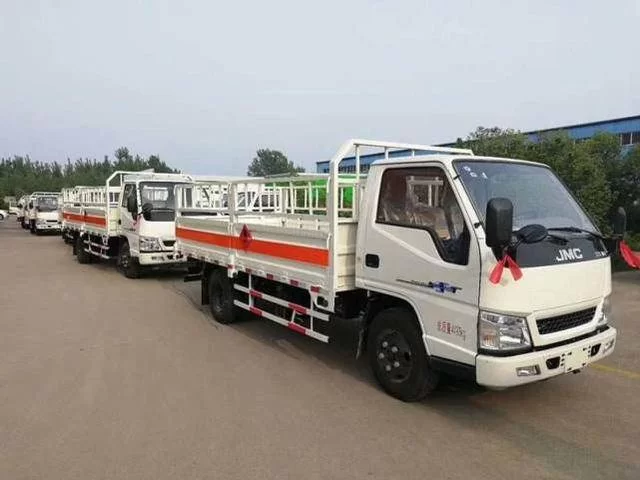 小县城周末双休，两台车能做啥兼职赚钱，收入咋样？