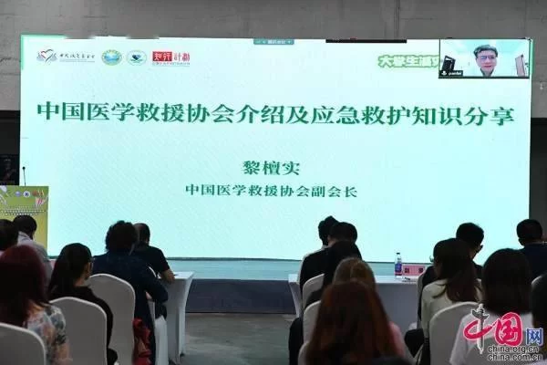 学生上班空闲，做什么副业既能赚钱又能提升能力？
