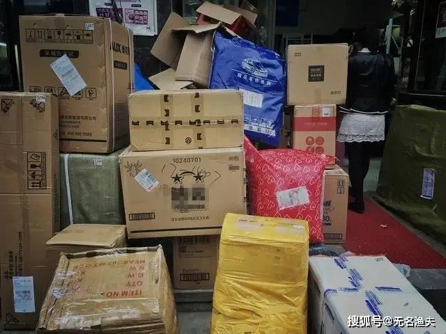 在家带娃能网络兼职挣钱吗？小红书发笔记靠谱不？