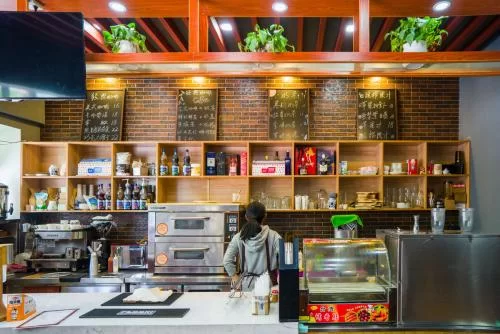 哪些人适合兼职奶茶店，宝妈上班族下班后能做吗？