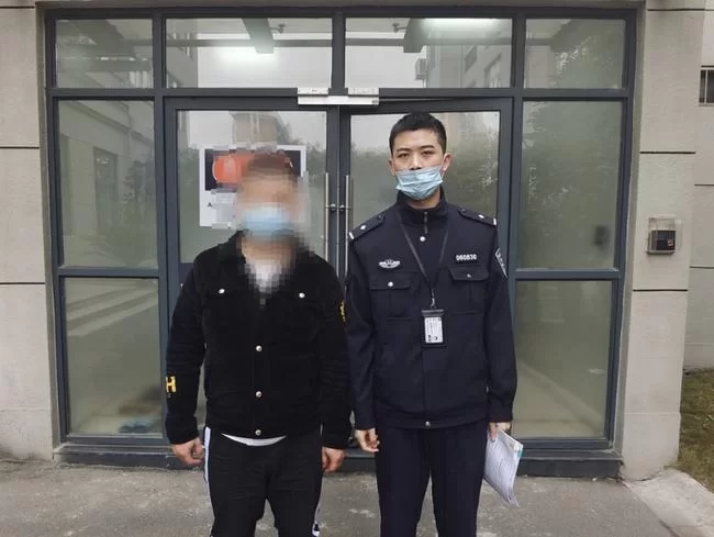 北京兼职保安包吃住三千多，保安兼职骗术是真的吗？