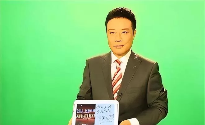 兼职主持人到底是干啥的，兼职不兼薪又是啥意思？