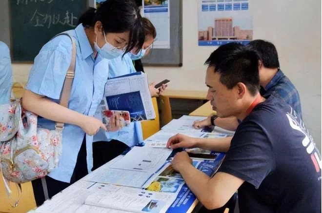公办三本院校能做哪些副业？都有哪些类别和方向？
