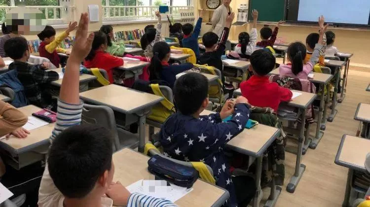 做门窗怎么发展副业赚钱？副业方向怎么选增加收入？