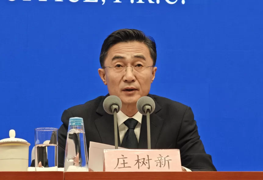 余海涛驻村第一书记,协调服务数字系统工作如何?