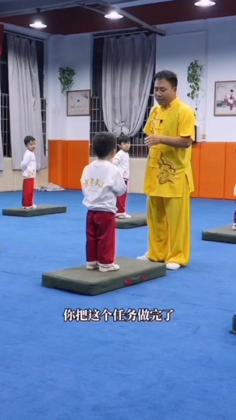 乐清跆拳道教练兼职靠谱吗?锦旗感谢语简短好听活泼!