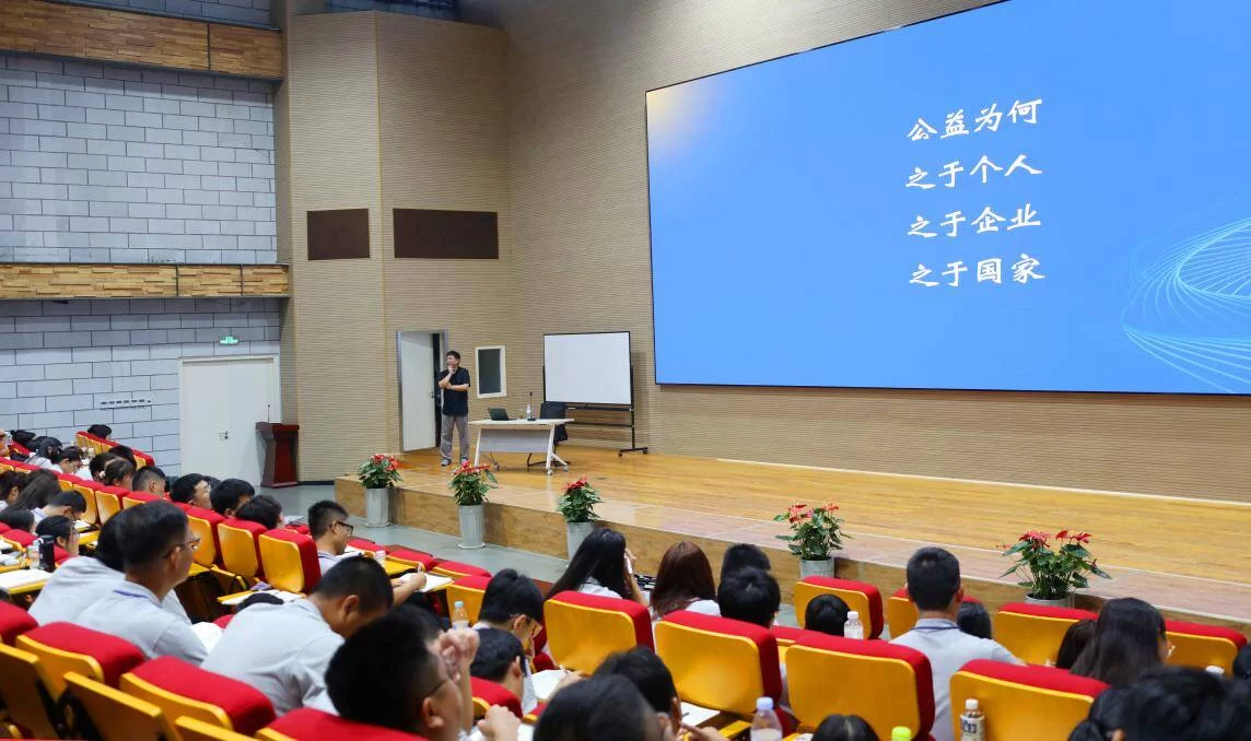 乐安县学生兼职群在哪找,学生兼职算劳动关系吗?