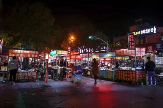 临沂下班后摆摊做什么副业好?适合上班族的靠谱选择?