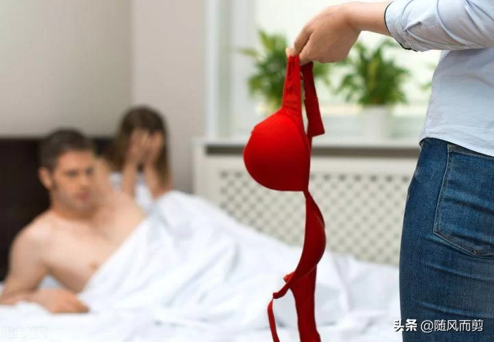 中山大妈副业做网红靠谱吗?50岁也能当网红赚钱?