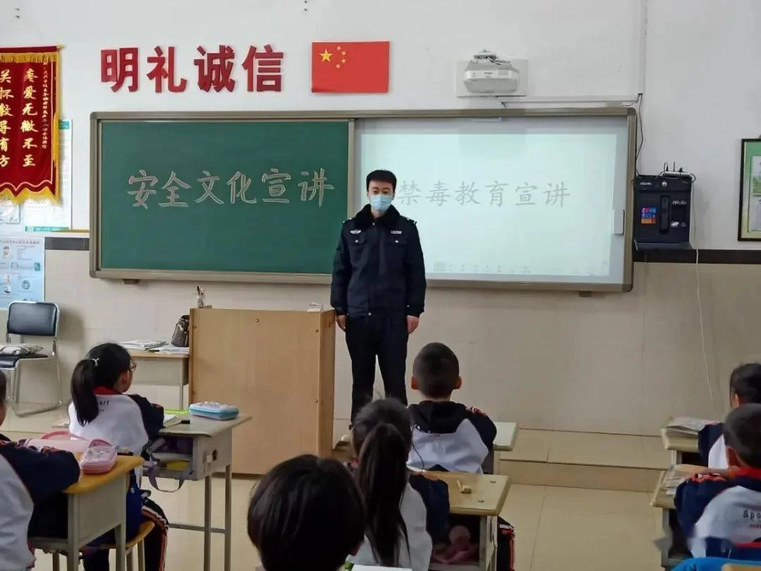 中山三角镇大兴兼职普工、教育云和邮政编码去哪找?
