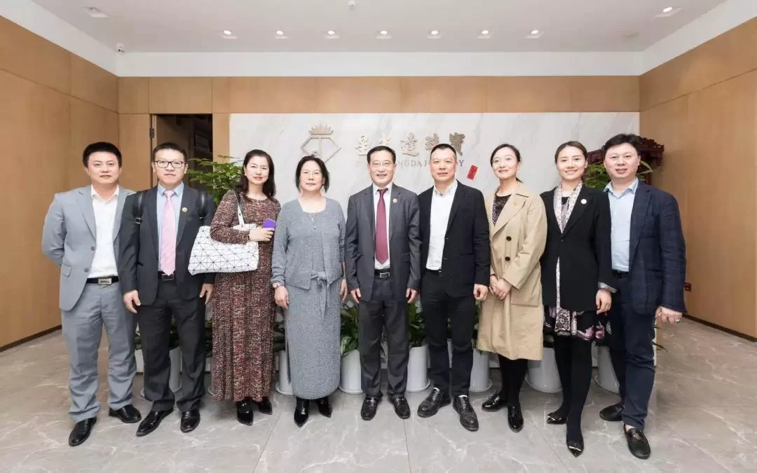 中宝集团深圳兼职工资怎么算,属于劳务报酬还是工资?