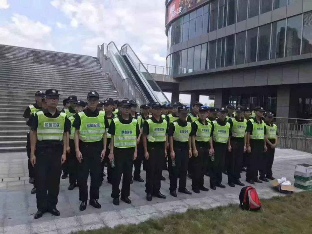 中江兼职工和临时工有啥区别?兼职工要不要交社保?