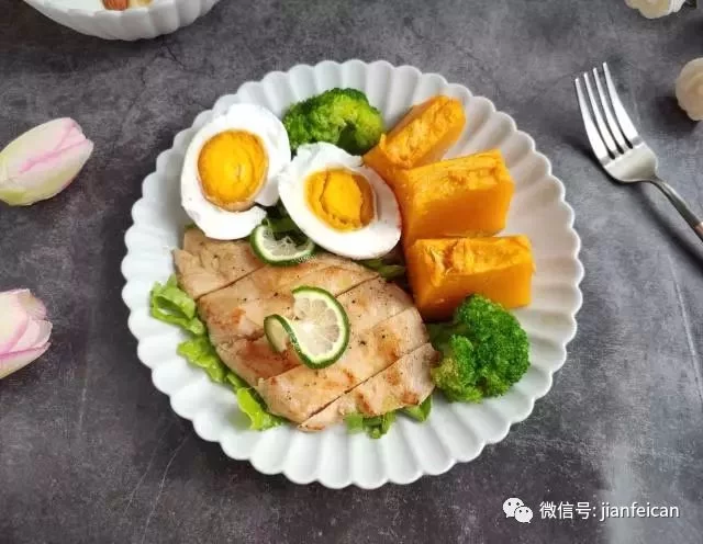 中午兼职汕头,减脂餐吃啥好?扛饿又健康还方便!