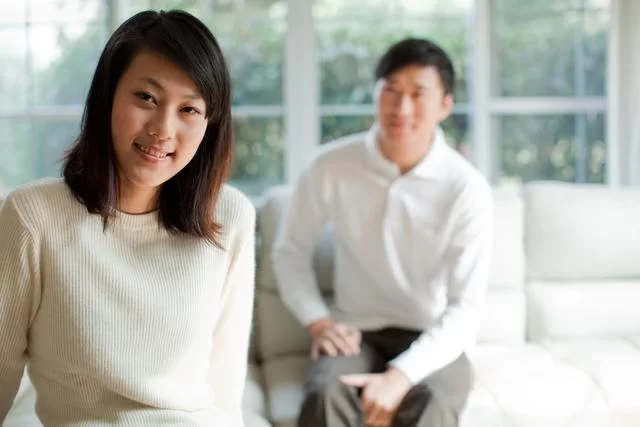 中年夫妻适合做啥副业,既能赚钱又不耽误家庭生活?