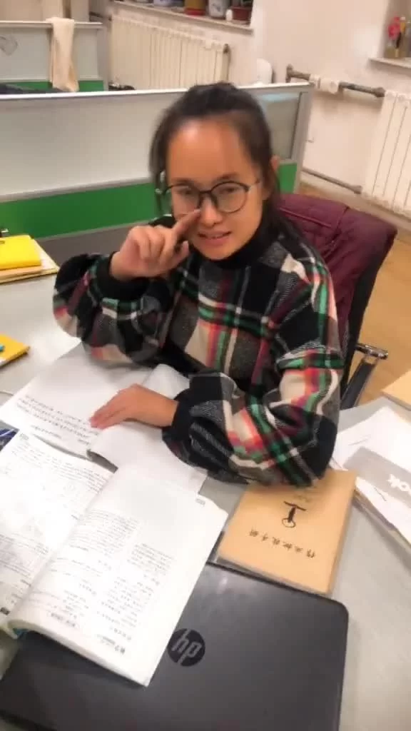 中专女生适合做什么副业,下班后做什么能赚点小钱呀?