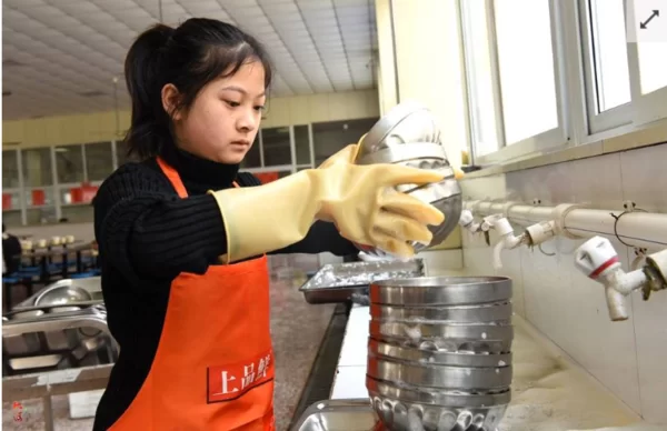 东莞兼职洗碗去哪找?高校食堂收入怎么样?安全吗?