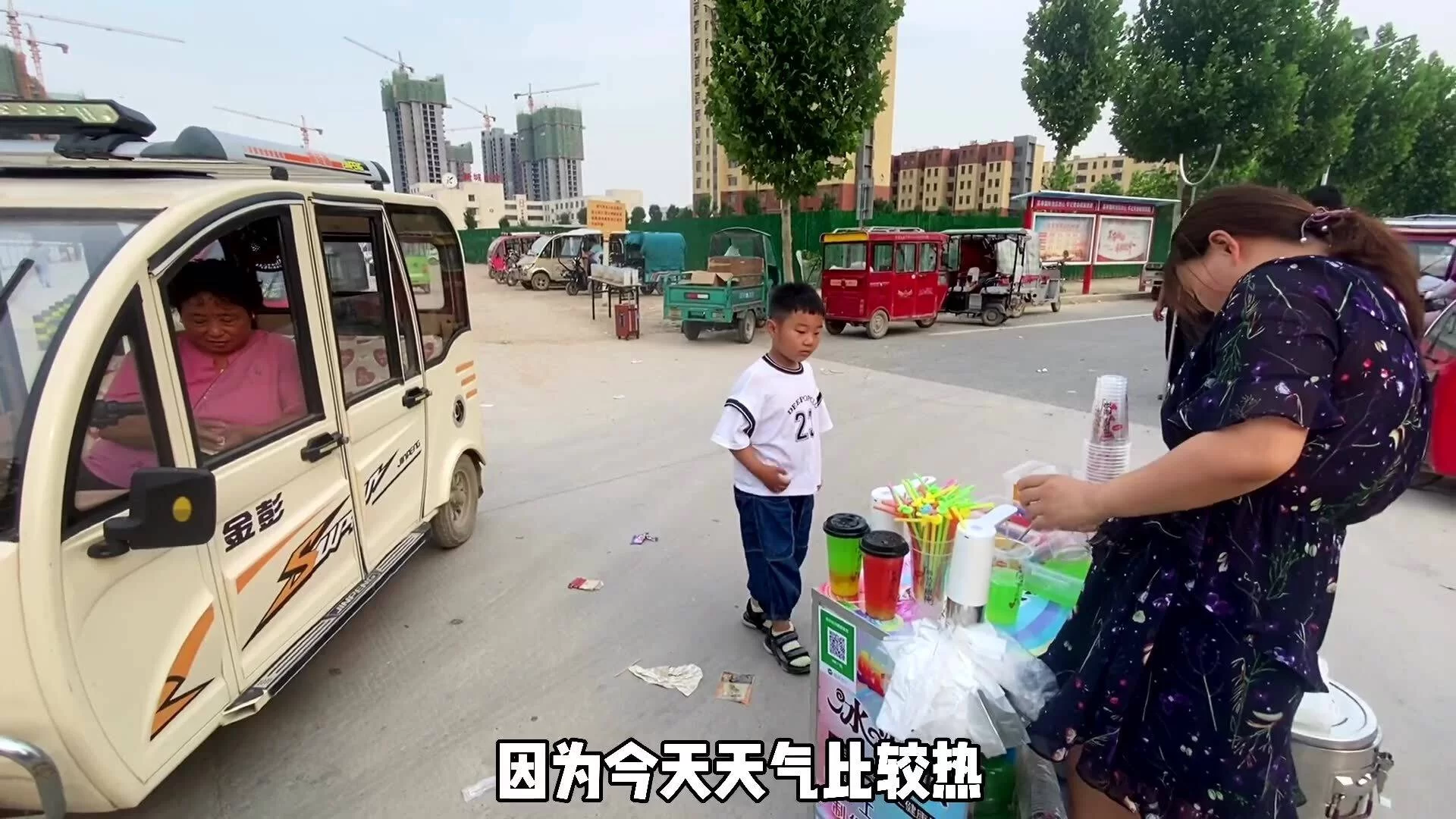 下班后搞副业,哪些既能赚钱又适合一个人晚上摆摊的?