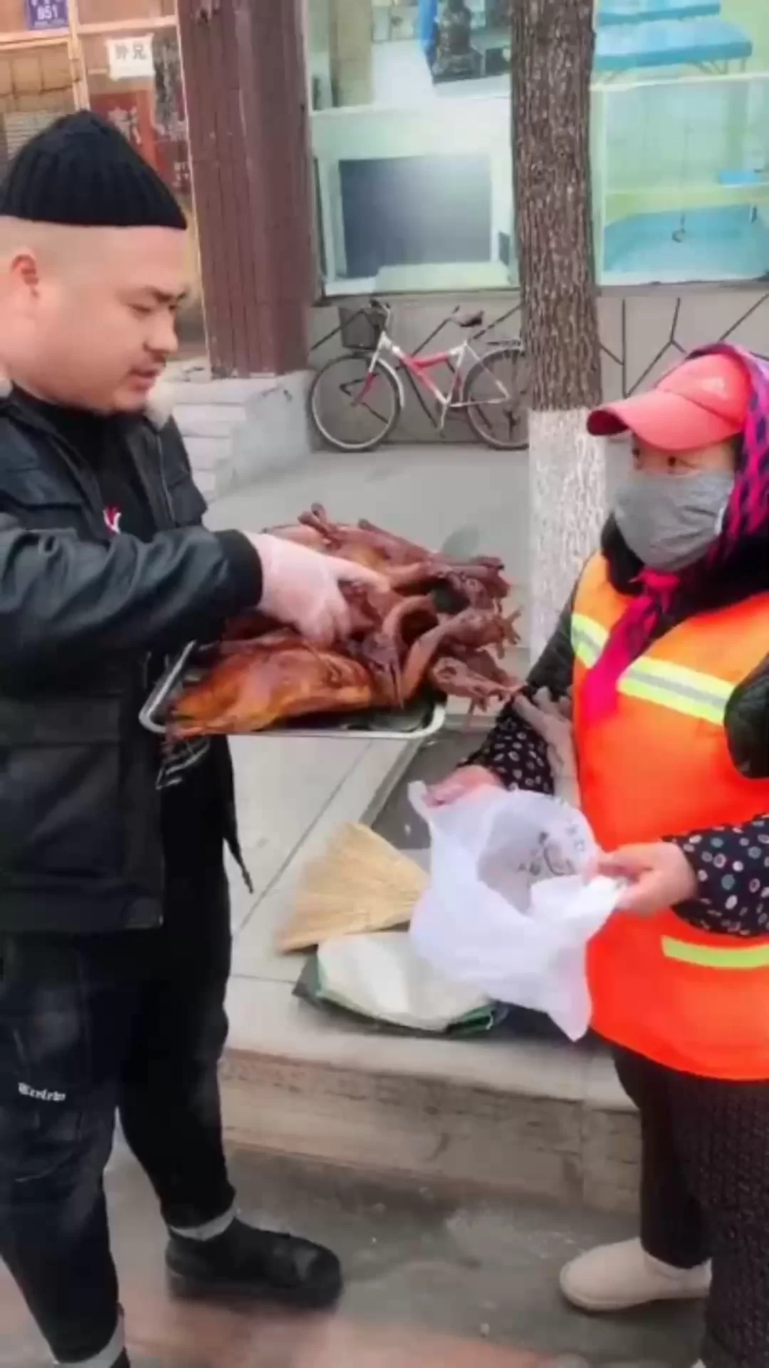 东北上班族做什么副业靠谱?一个人在家能赚钱的那种?