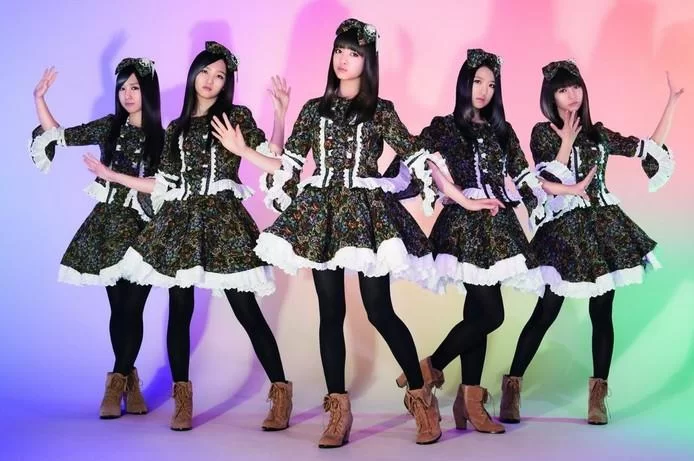 东京副业女生,上班族女生适合做哪些副业能多赚钱?