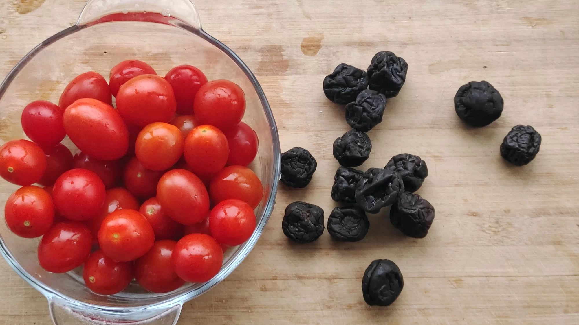 下班后副业选西红柿乌梅？摆摊这种上班族能做吗？