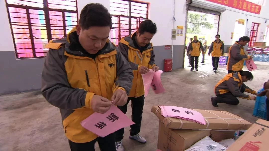 下了班有什么副业适合上班族女性,能赚钱不影响上班?