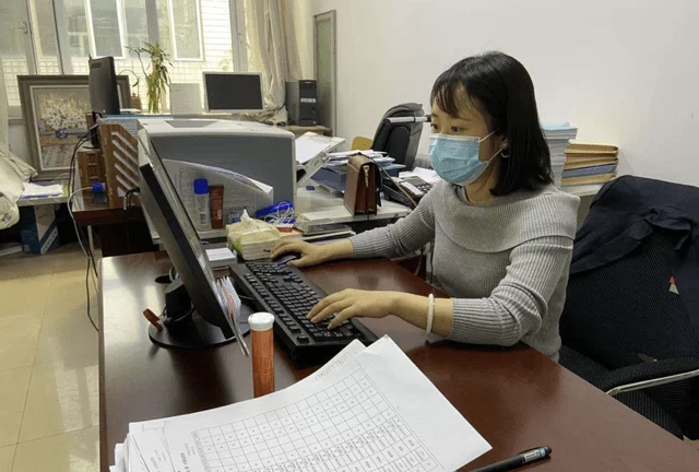 上班族适合办公室兼职,下班后晚上三小时做点啥好?