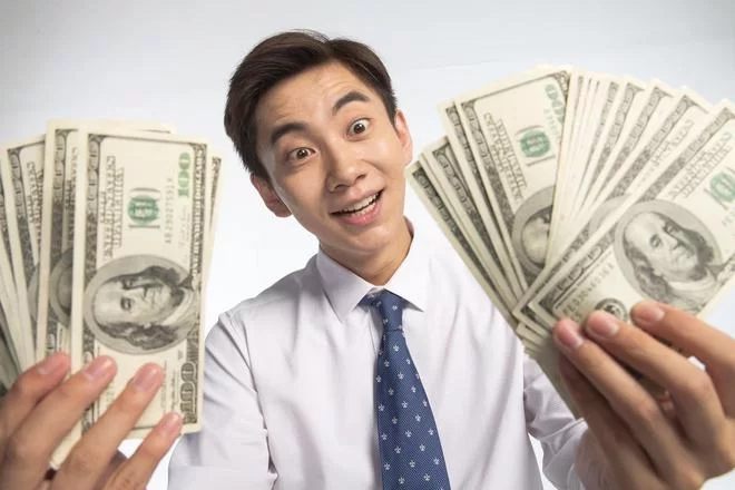 上班很闲能搞什么副业赚钱，下班后用电脑干点啥？