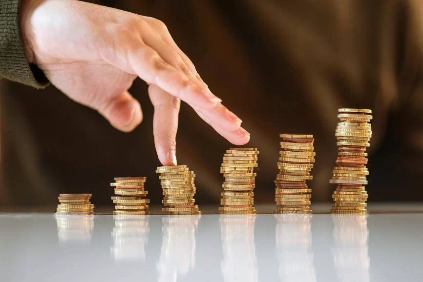 38岁做什么副业有价值又好做，越老越值钱还成本低？