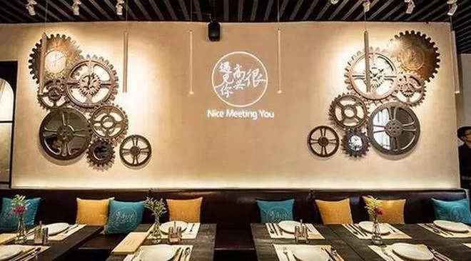 韩寒有副业吗，作家身份外他还做哪些副业？