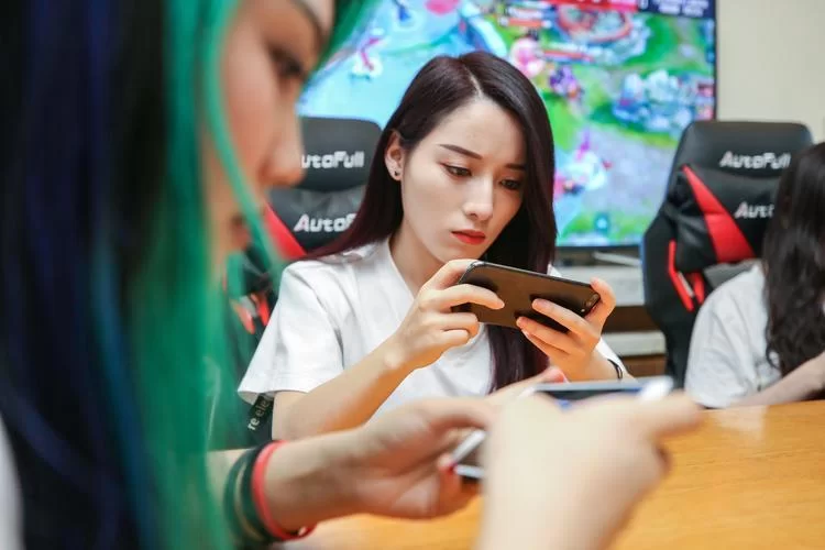 适合女生上班族的副业，下班后偷偷赚钱有哪些？