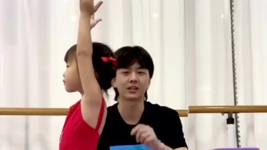 舞蹈老师做副业，在编的能搞吗？有哪些啊？