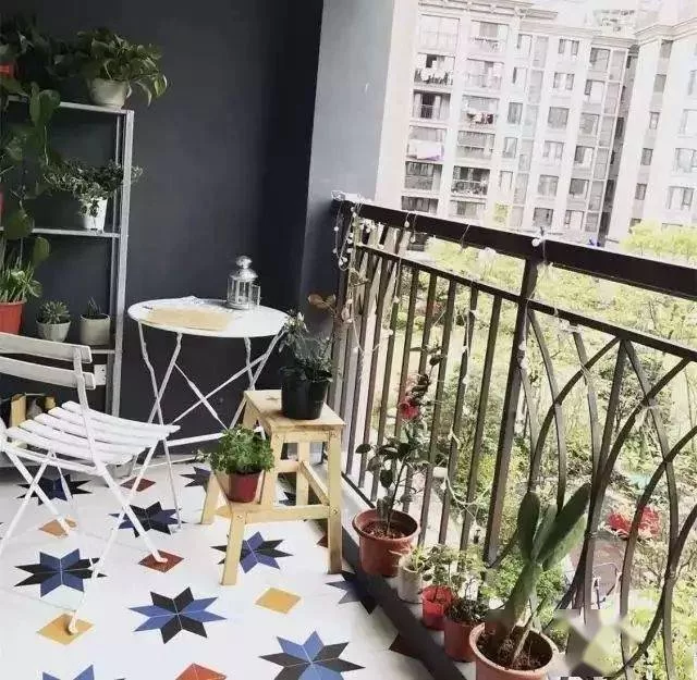 上班族为啥不能全职做副业?适合搞什么靠谱副业呢?