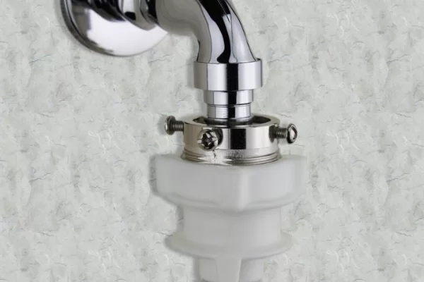 水龙头漏水把手掉了怎么修？兼职轻松搞定！