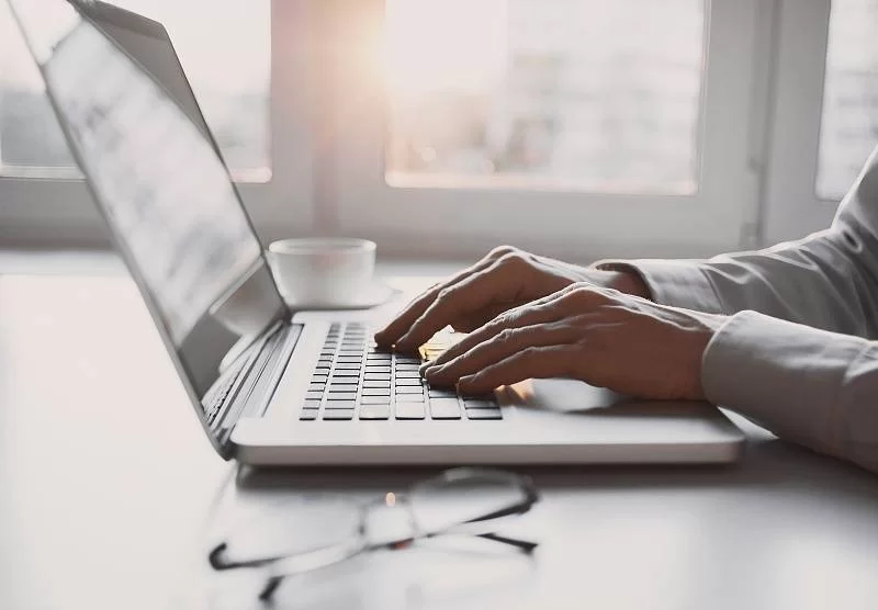 搞副业赚钱，上班族下午晚上能做点啥靠谱？