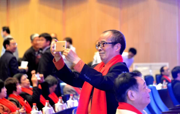 校长兼职群在哪，高校退休兼职手续有哪些？