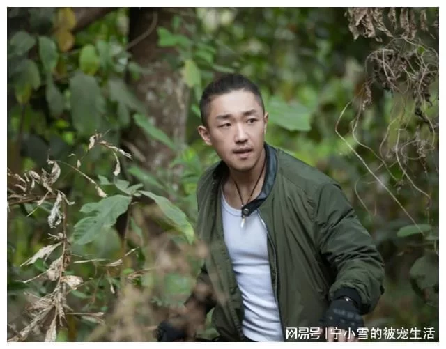 演道士的演员姓彭，主业副业两不误叫啥？