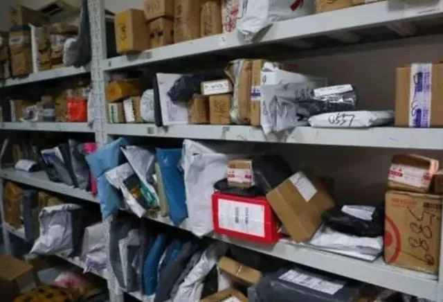 快递副业怎么找客户,驿站搭配啥副业能赚钱?
