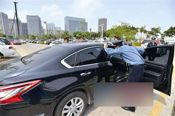 南京专车司机能兼职吗?私家车也能跑专车吗?