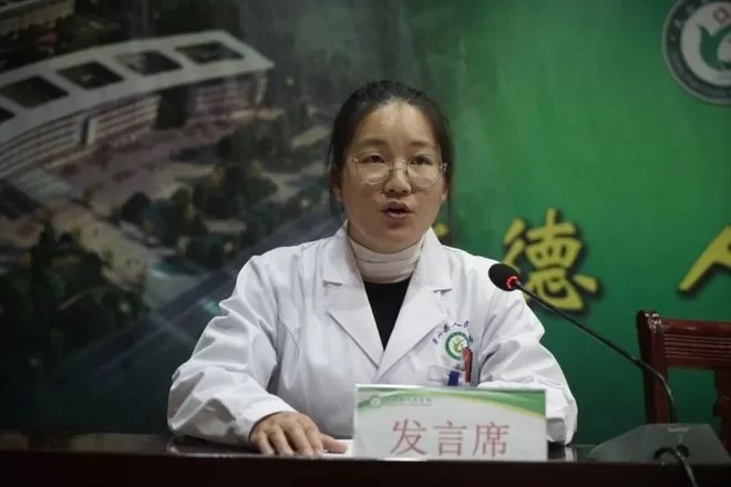 医院党委委员享受副科级还是副院长待遇?