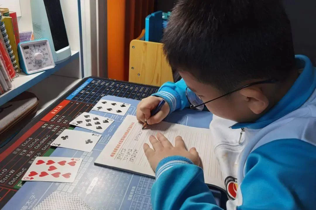 副业总没头绪？勤思考善动脑到底怎么找突破口？