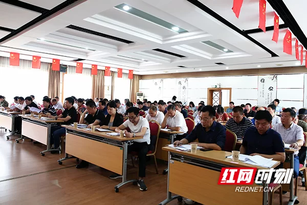 兼职工会干部补贴能领吗，基层工会怎么发补贴？