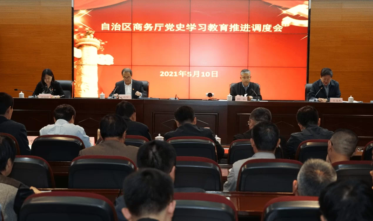 兼职司机小车晚上干能挣多少？条件简单不？