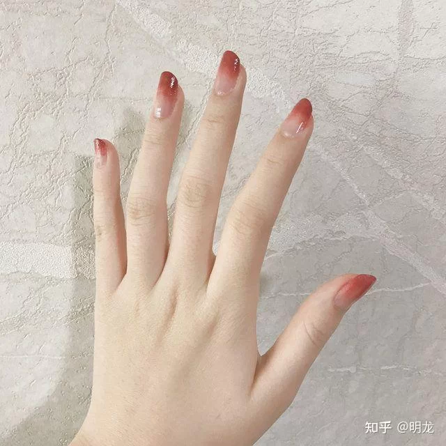兼职副业在家赚美甲钱,晚上2小时靠谱吗?