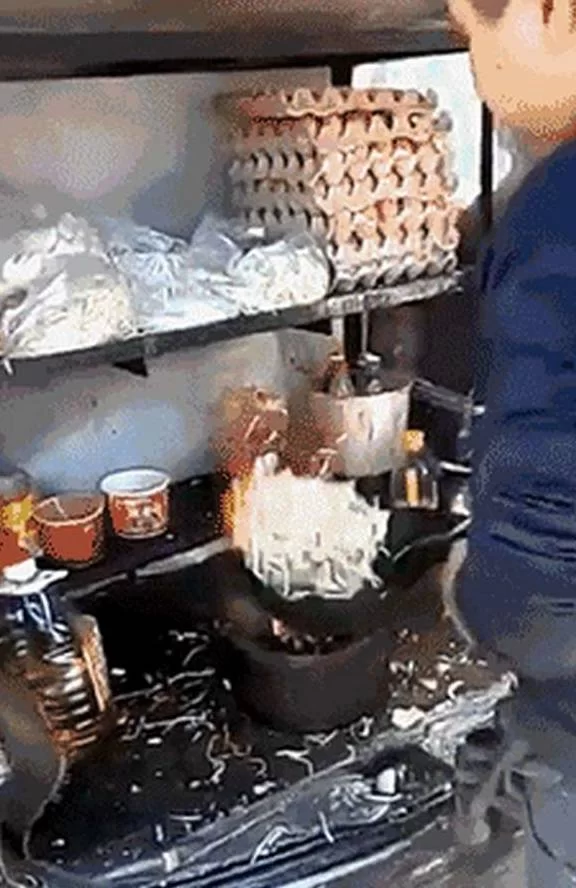 兼职卖炒面靠谱吗?炒面热量高,晚上吃会胖不?